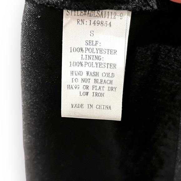 Sadie + Sage | Black + Gold Floral Maxi Dress | Deep V | Size Small - Picture 7 of 10